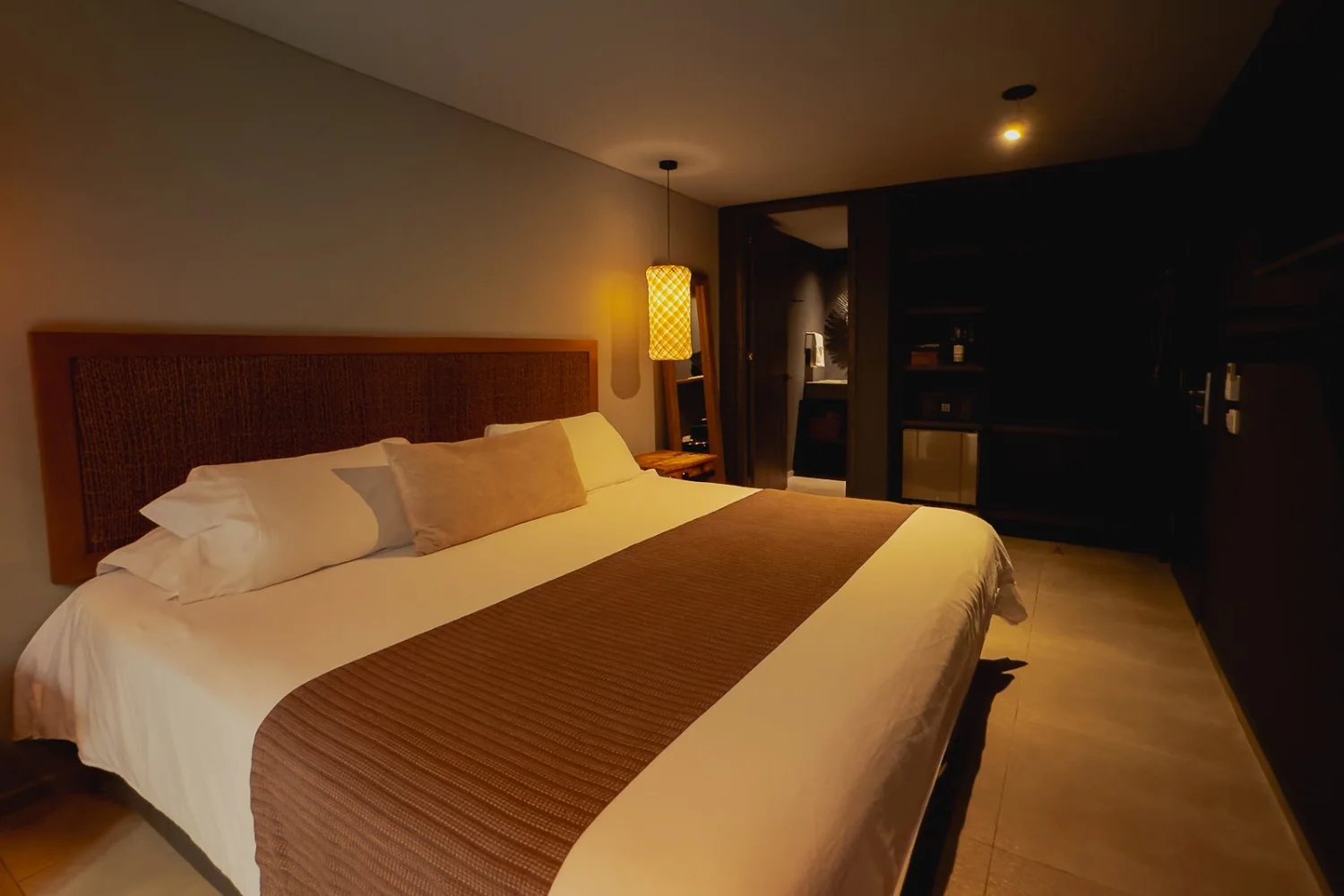 KOGUI · Suite con patio privado